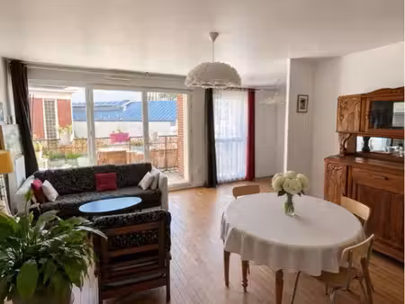 location t3 meublé 75 m.c