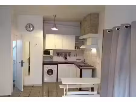 location appartement 1 pièce à bordeaux (33000)  640 €