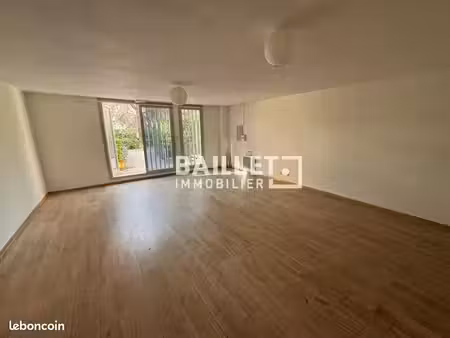 local commercial 30 m² saint-laurent-du-var