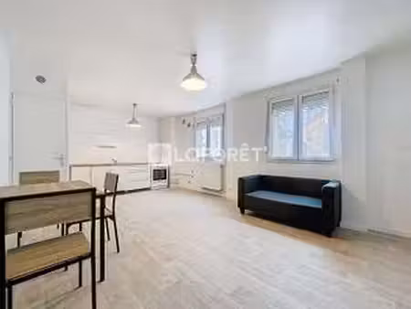 location maison à elbeuf (76500) : à louer / 59m² elbeuf