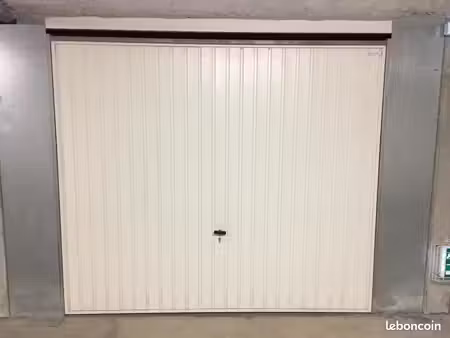 garage/box 12 m² bourg en bresse