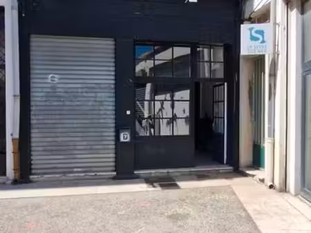 local commercial 27m carrés