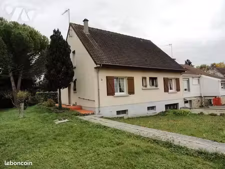 pavillon 6 pièces 110 m²