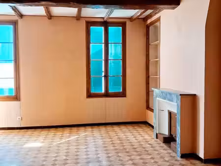appartement 2 chambres avec balcon et cave■à vendre  agréable appartement