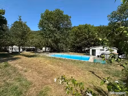 terrain 5 793 m² juvinas