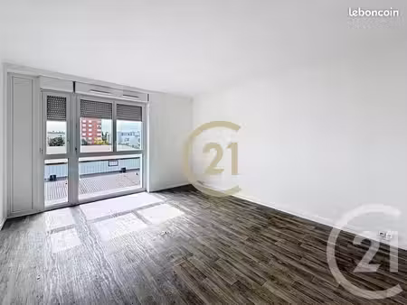 appartement 3 pièces 55 m²