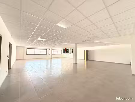 bureaux 470 m² la crau