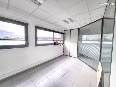 bureaux 60 m² ollioules