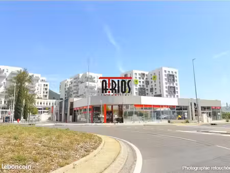 local commercial 1720 m² la valette-du-var