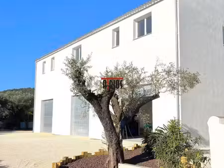 local 178 m² solliès-pont