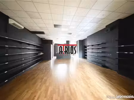local commercial 151 m² hyères