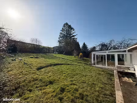 pavillon 7 pièces 150 m²