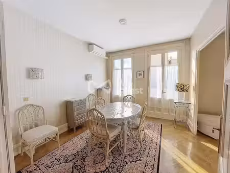 location meublée appartement 4 pièces 105 m² à lyon 7ème (69007)  386 €