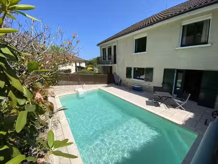 maison avec piscine