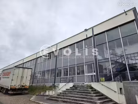 local d'activité 6 300 m²