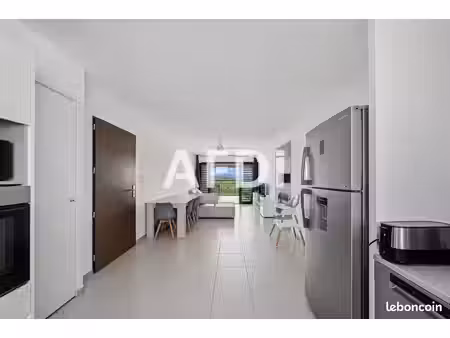appartement 3 pièces 65 m²