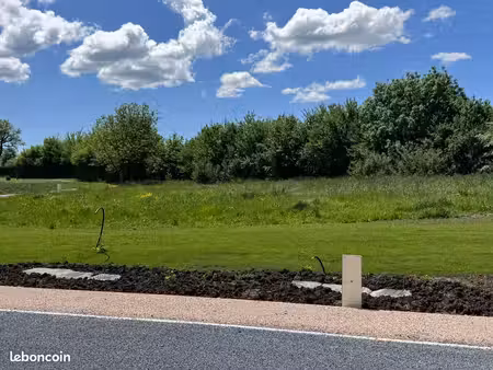 terrain 697 m² aurillac