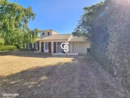 propriété 5 pièces 109 m²