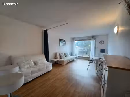 appartement 1 pièce 33 m²