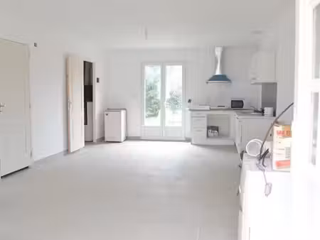 maison/appartement 3 pièces 80m2