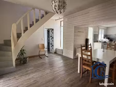 maison 5 pièces 145 m²