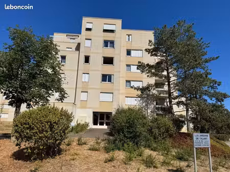 appartement 4 pièces 81 m²