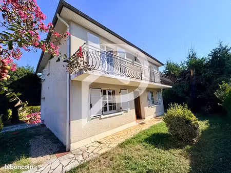 maison 6 pièces 117 m²