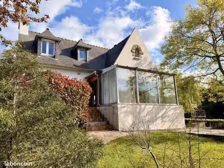 maison familiale proche commerces et vue mer