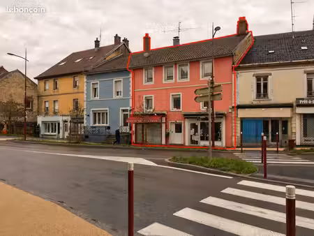 immeuble de rapport entièrement loué – 5 lots – rentabilité brute 10 %