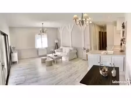 appartement de 65m2 dans résidence de charme