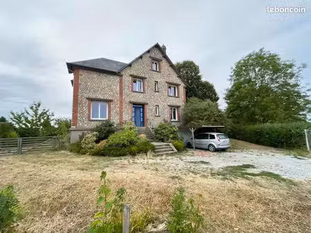 maison 7 pièces 179 m²