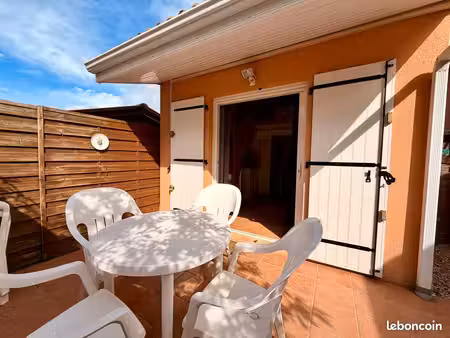 studio meublé avec terrasse