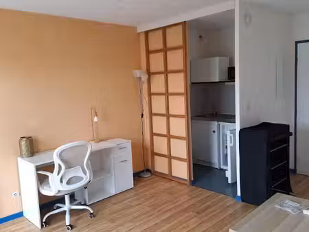 studio 1 pièce 22 m²