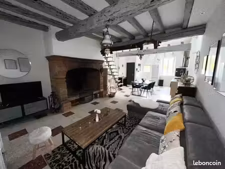 maison 2 pièces 86 m²