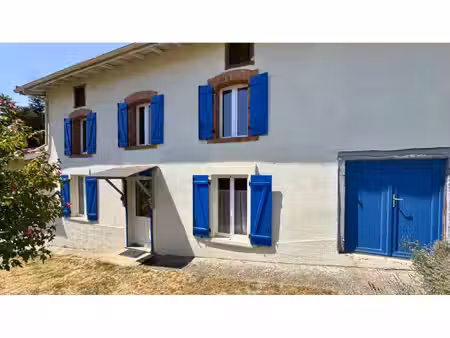maison de caractère avec dépendances et terrain constructibl