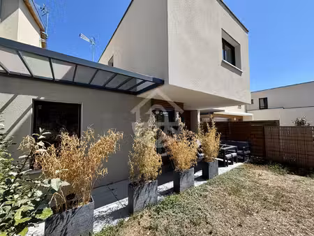 valence - chateauvert : villa de 2025 - 4 pièces