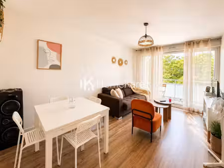 appartement t3 proche commodité et lumineux