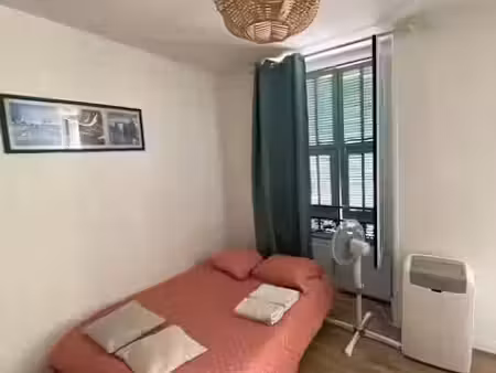 location meublée appartement 1 pièce 21 m² à nice (06000)  800 €
