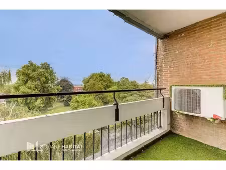 a vendre!! en exclusivite!! 75 000€ hai!! appartement t3  deux chambres + balcon. roubaix.