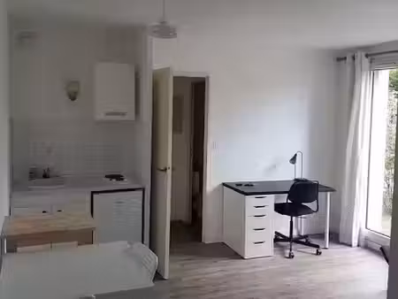 location meublée appartement 1 pièce 21 m² à toulouse (31000)  530 €