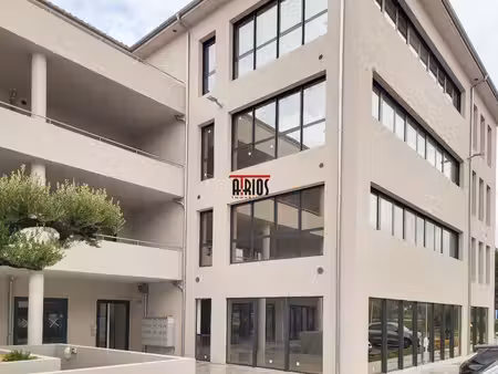 location bureaux 100 m²