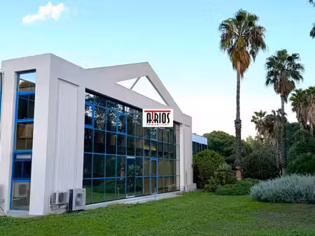 vente bureaux hyeres 83400 315m²