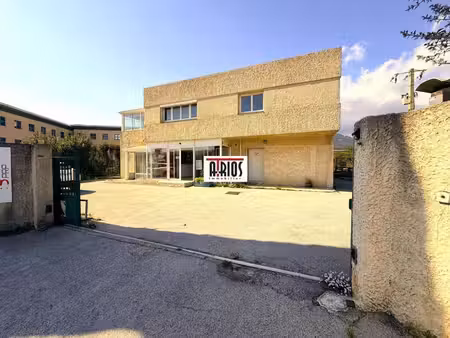 location bureaux la garde 83130 280m²