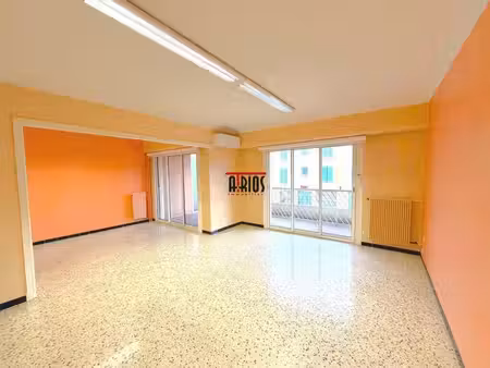location bureaux 76 m²
