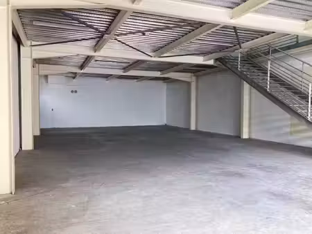 location commerce 360 m² à saint-denis (97400)