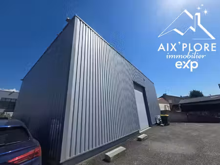 entrepôt 300 m² avec terrain de 1 150 m² dont 500 constructib