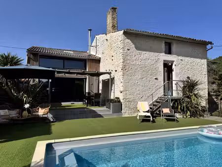 charentaise entièrement rénovée avec piscine
