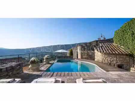 maison avec piscine lacoste (84)