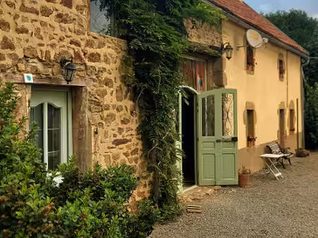 maison à vendre à pionsat (63330) - puy-de-dôme