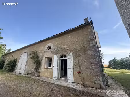 propriété 4 pièces 77 m²